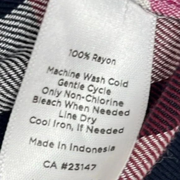 Talbots Women’s Large Plaid Button Up Long Sleeve Shirt - Picture 9 of 10